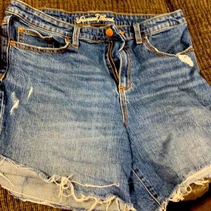 Universal thread women’s shorts